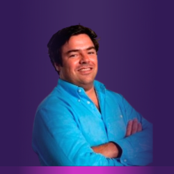 Luis Sampaio.